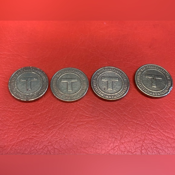 MBTA Subway Tokens (no longer accepted as payment) Lot of 4 - Picture 3 of 4
